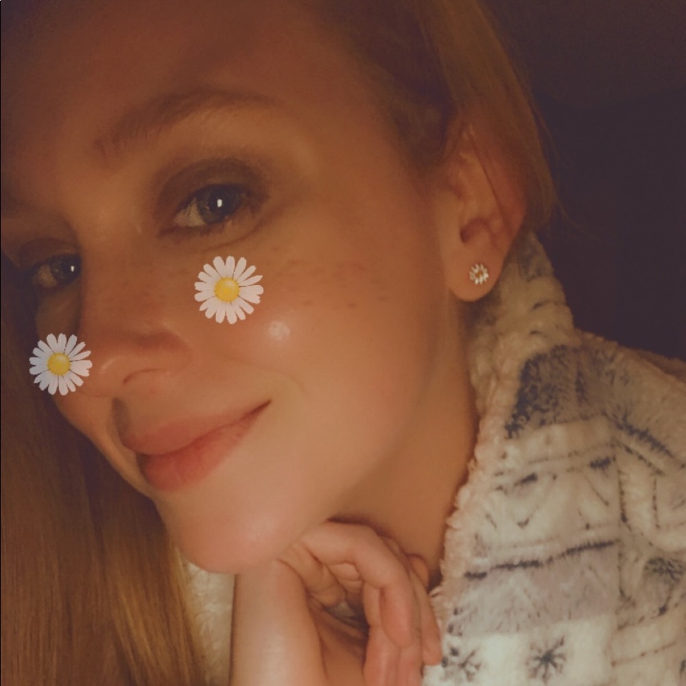 Meet your Posher, Haylee